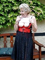 mature milf cougar